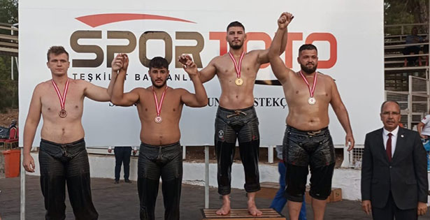 Pamukkaleli pehlivanlardan 10 madalya daha