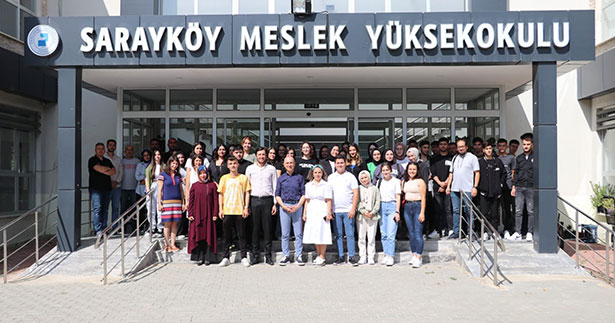 Özbaş’tan üniversitelilere ‘hoş geldin’ yemeği