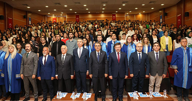 PAÜ Hukuk öğrencileri ilk derslerini yaptı