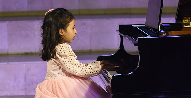 Geleceğin piyanistleri festivalde buluştu