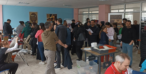 Lösemi hastası Ahmet Yunus için kök hücre seferberliği