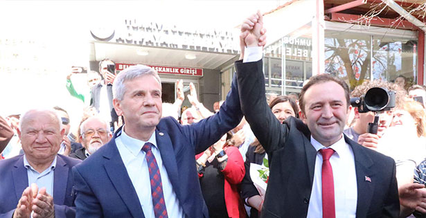 Acıpayam Belediyesi’nde devir teslim töreni