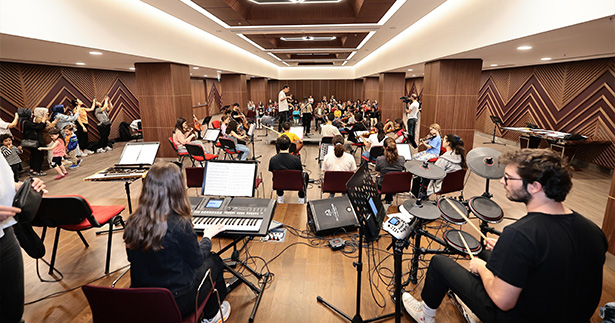 Denizli’de çocuklar CSO ile sahne alacak