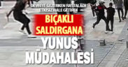 Bıçaklı saldırgan polisin tek hamlesiyle etkisiz hale getirildi