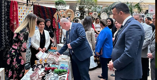 Kursiyerlerin el emeği eserleri görücüye çıktı