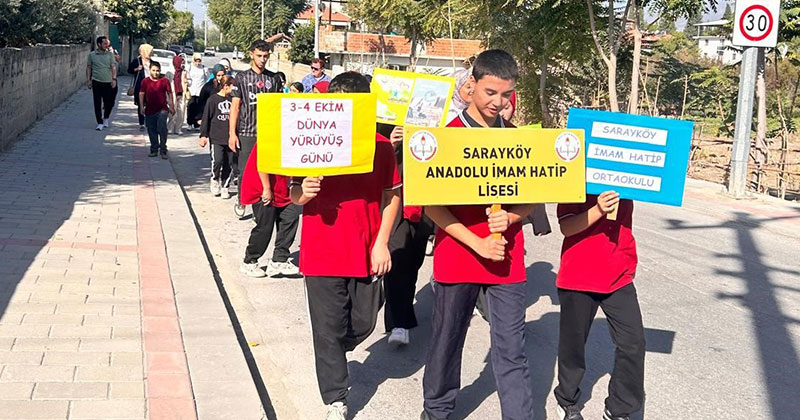 Liseliler farkındalık için yürüdü