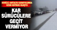 Kar sürücülere geçit vermiyor