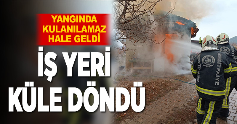 Alevlerin sardığı tek katlı işyeri kullanılamaz hale geldi