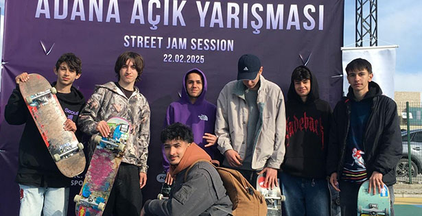 Genç kaykaycılar, Denizli’yi Adana’da temsil etti