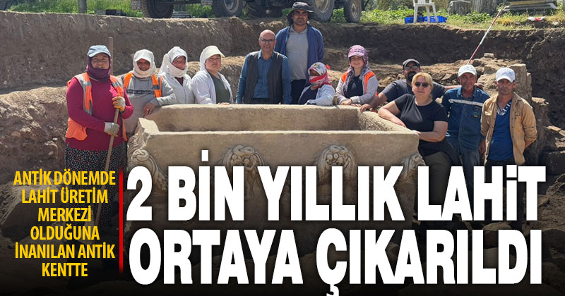 Stratonikeia antik kentinde 2 bin yıllık süslemeli lahit bulundu