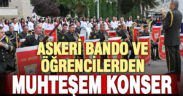 Ege Ordusu Bölge Bandosu, öğrencilerle birlikte Denizli’de konser verdi