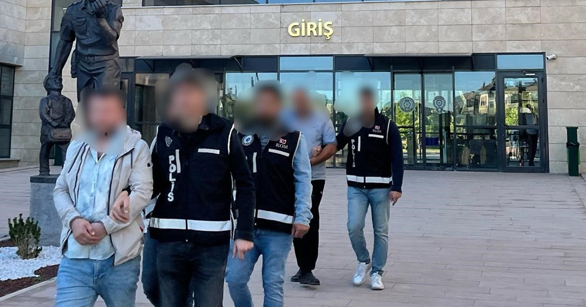 Tefeci operasyonuna 3 tutuklama