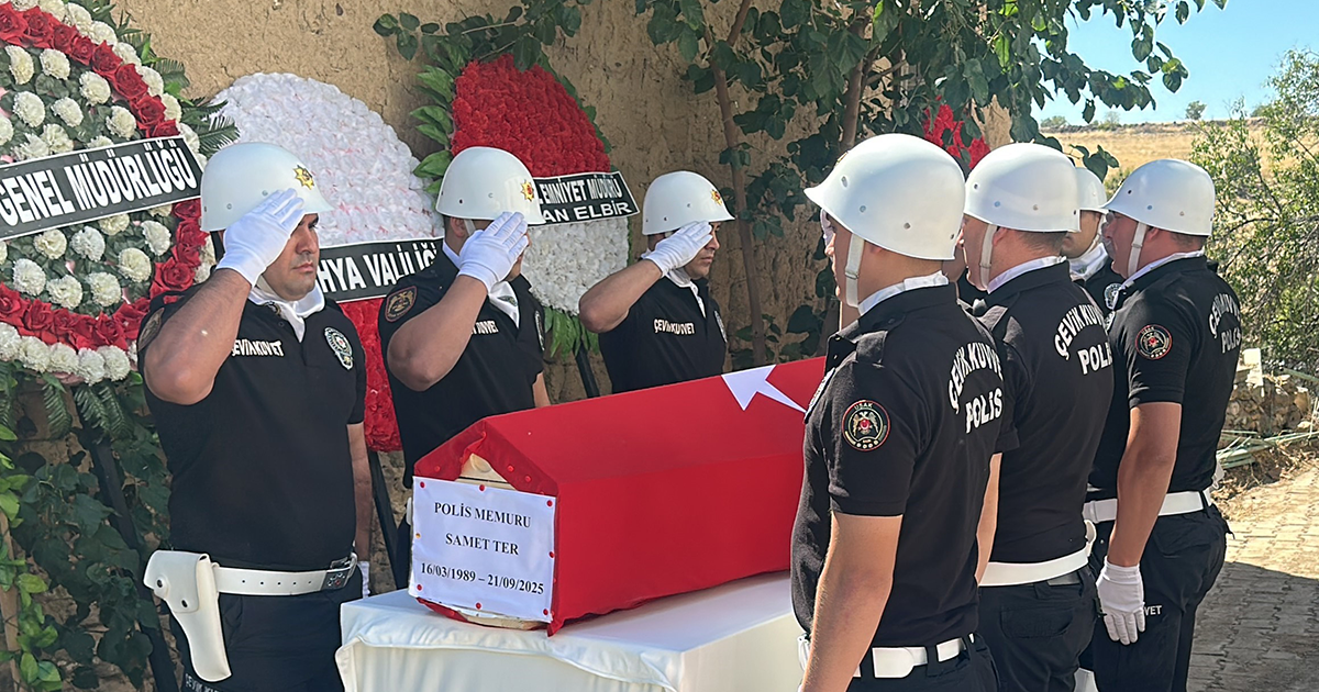 Polis memuru son yolculuğuna uğurlandı