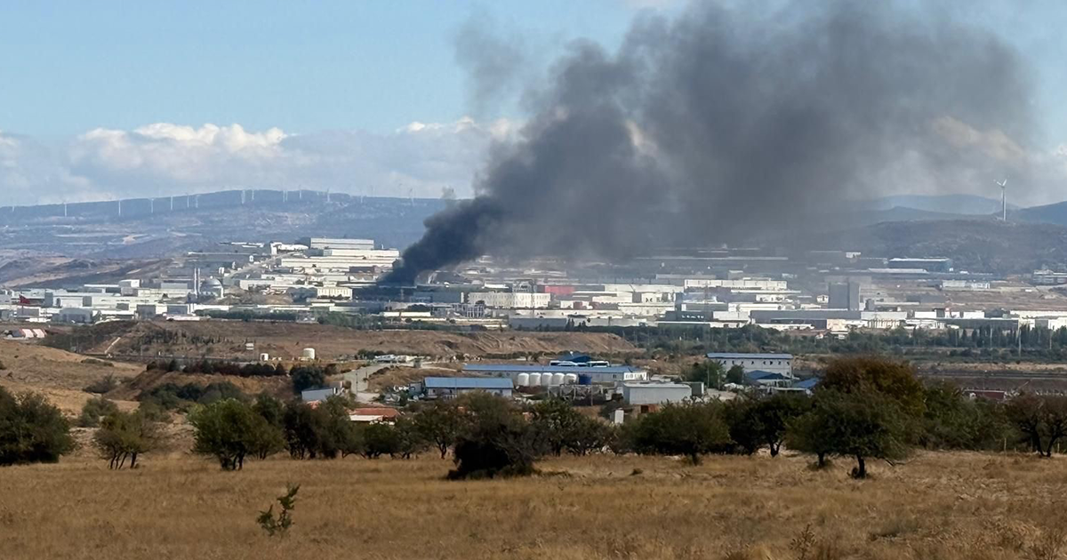 Fabrikada korkutan yangın