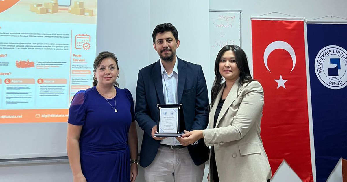 Dijital Usta Projesinin İlk Katılımcıları Honaz MYO Öğrencileri Oldu