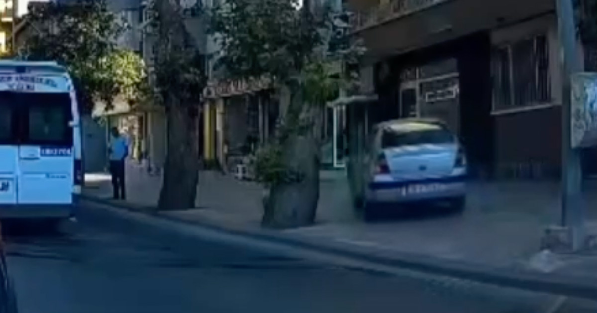 Kaldırımdan giden magandaya polisten ceza