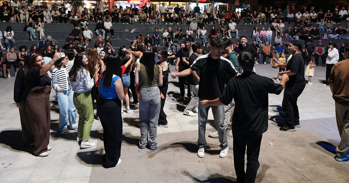 Üniversite öğrencileri Amfi Park’ta eğlendi