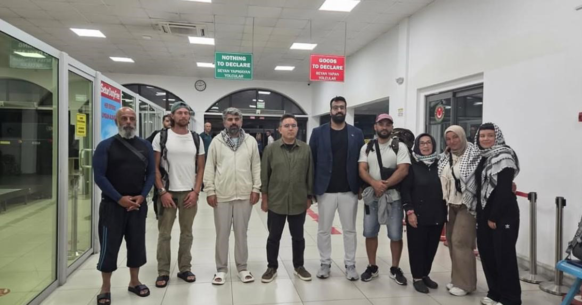 Fırtına Gazze yolcularını Marmaris’e getirdi