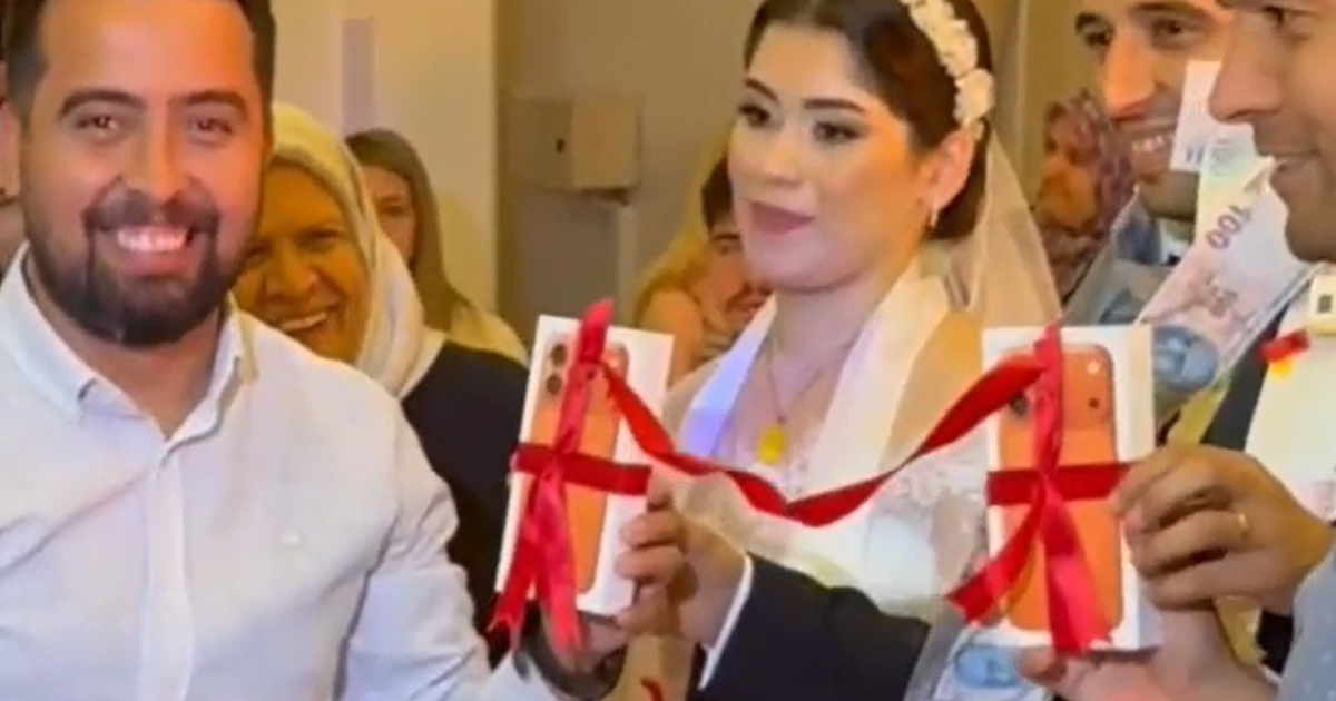 Gelin ve damada sürpriz düğün hediyesi