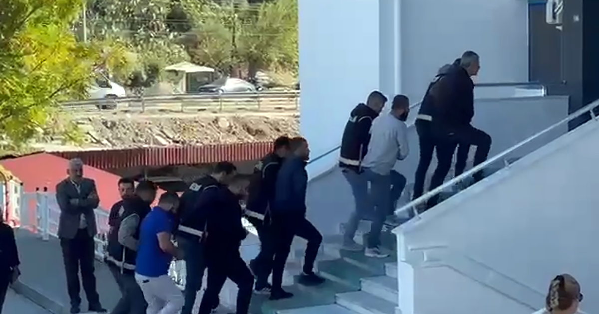 Tefecilik operasyonunda 5 tutuklama