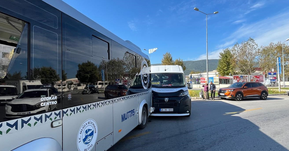 Menteşe’de zincirleme trafik kazası