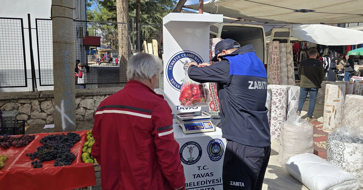 Tavas’ta pazarlarda “Tartı Kontrol Noktası” uygulaması başladı