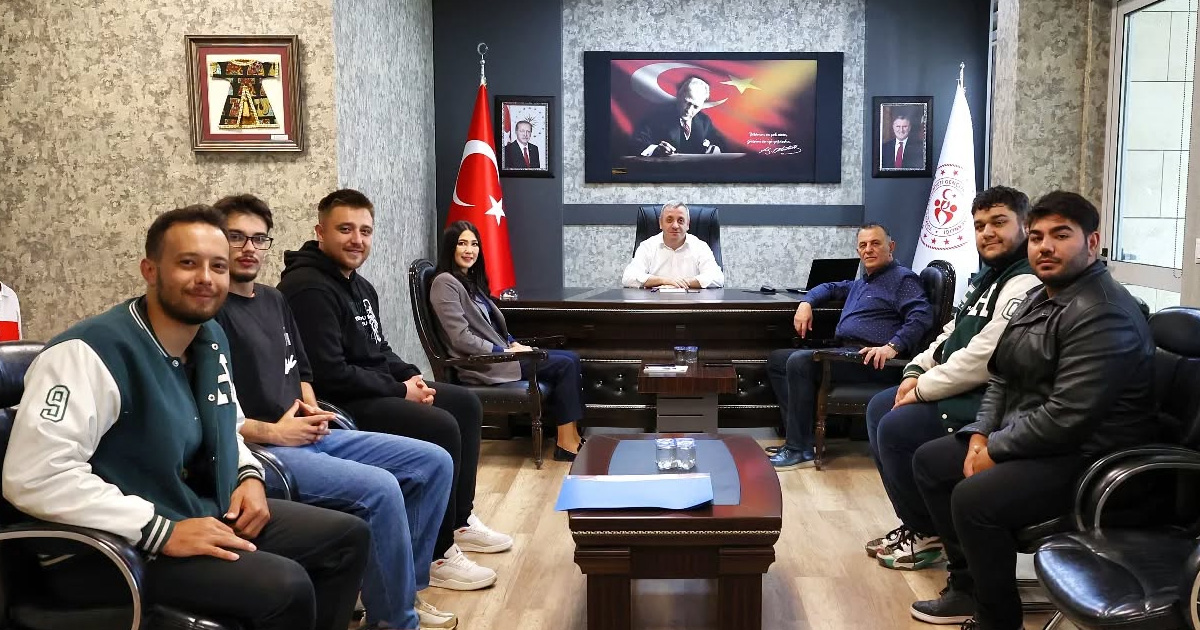 PAÜ Korumalı Futbol Takımı’ndan Gençlik ve Spor’a ziyaret