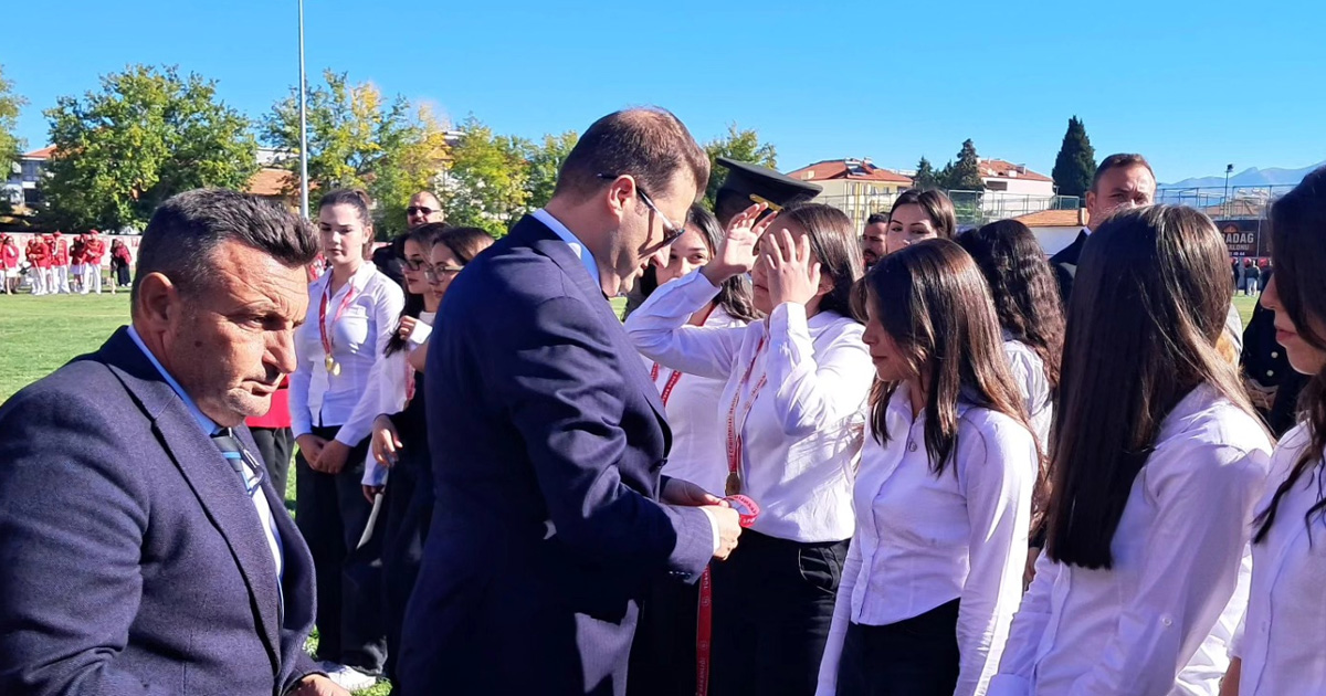 Çivril’de Cumhuriyet Bayramı voleybol heyecanı