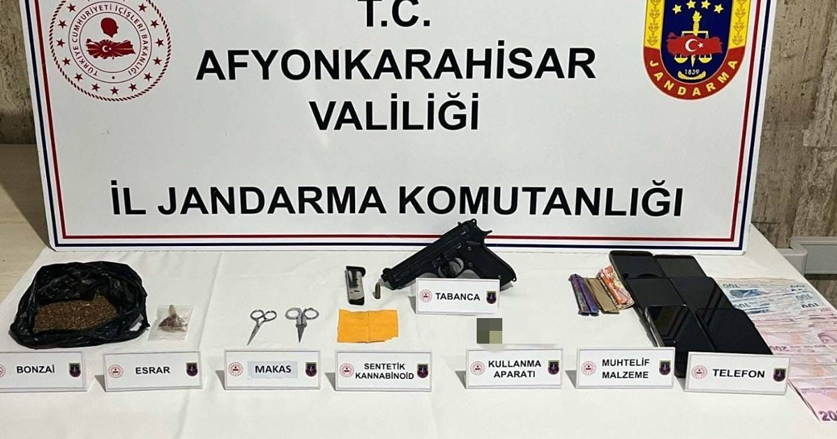 Uyuşturucu operasyonunda 4 kişi gözaltına alındı
