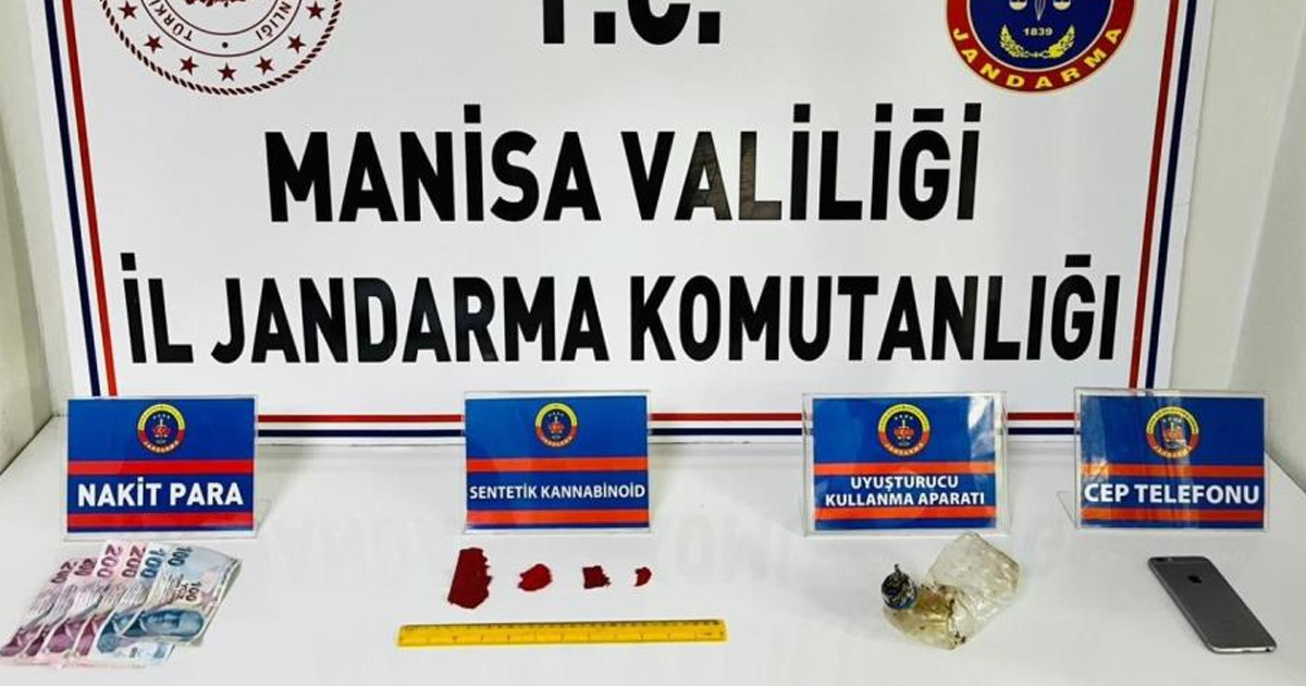 Üzüm bağına saklanan şüpheliden uyuşturucu çıktı