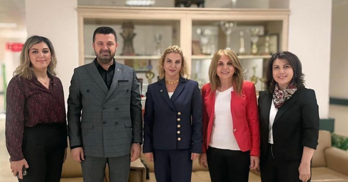 AK Parti heyeti Servergazi Devlet Hastanesi’ni ziyaret etti