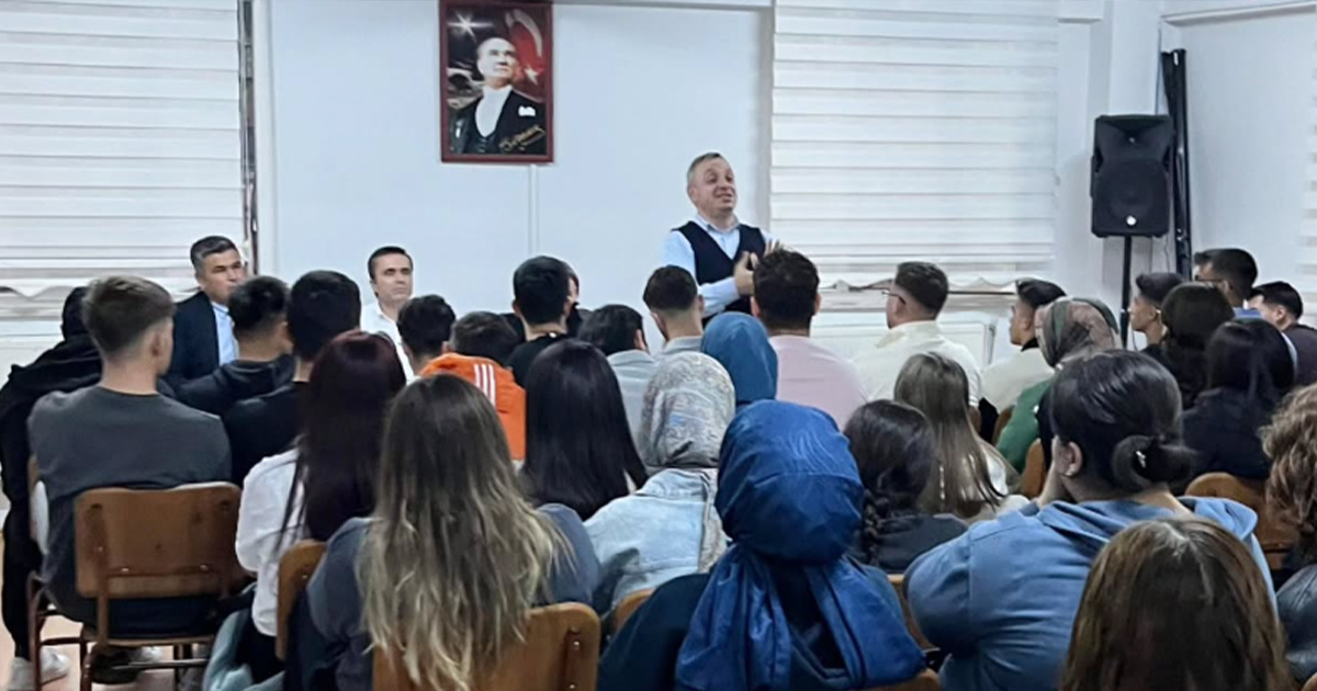 Tavas Yurdu’nda İletişim Toplantısı