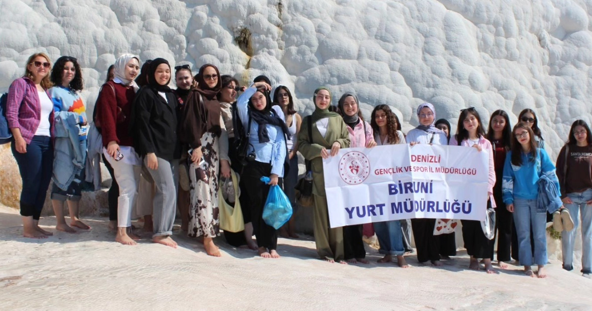 Denizli’de yurt öğrencilerine “Gelin Tanış Olalım” programı