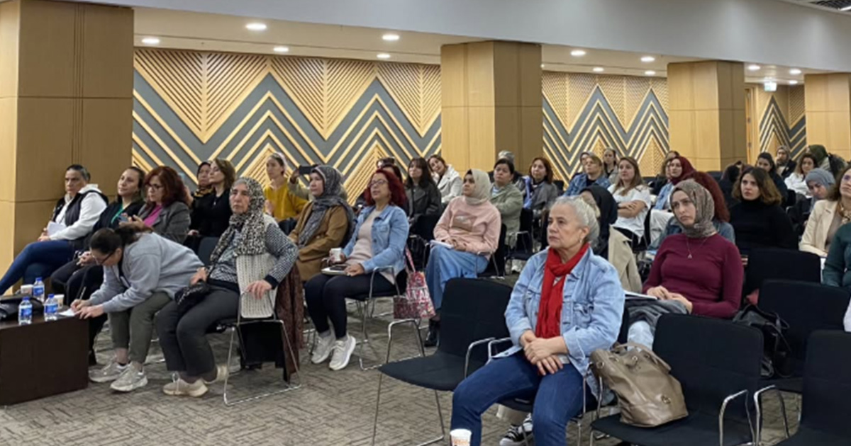 Üreten kadınların e-ticaret yolculuğu devam ediyor