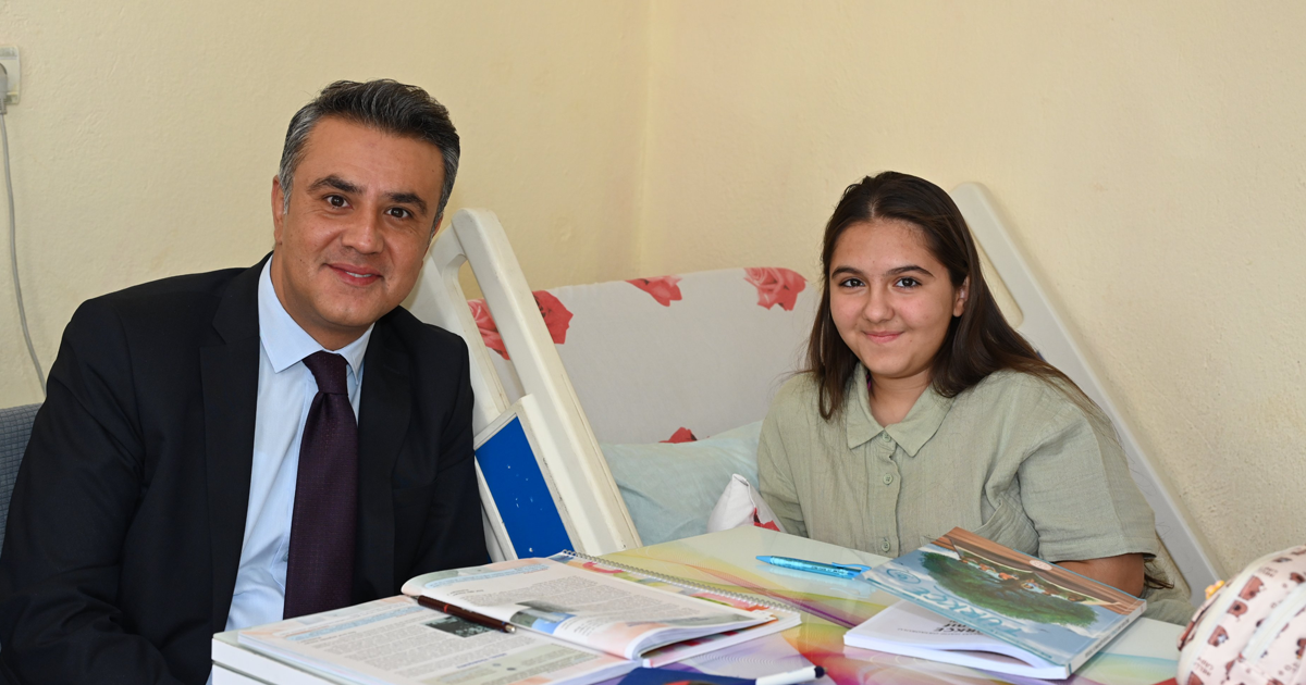 Evde Eğitim Gören Esma’ya Ziyaret