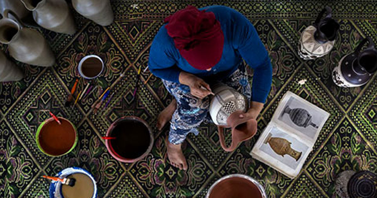 Meraklılarına terakota (toprak eşya) eğitimi verilecek