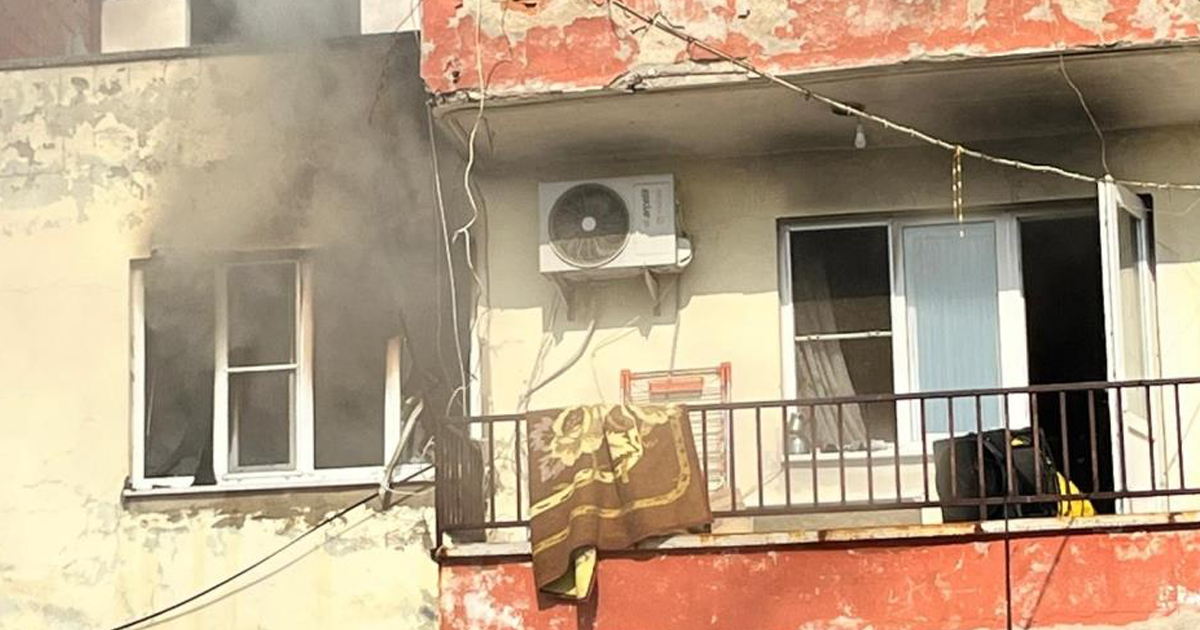 Ev yangını: 1 ölü, 3 yaralı