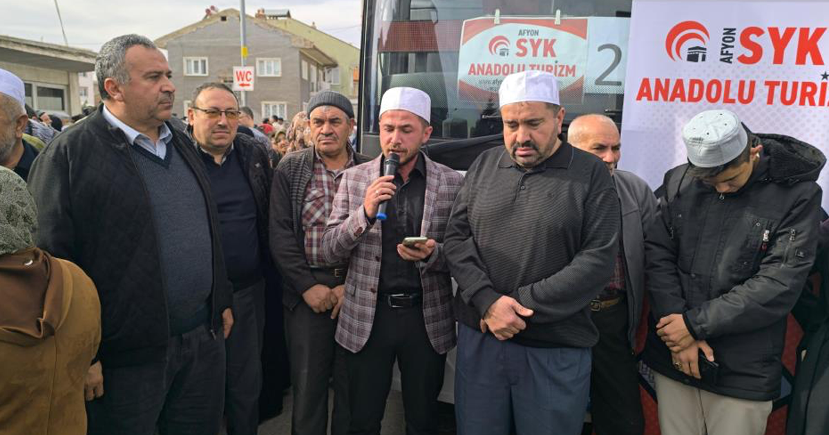 Umre kafilesi kutsal topraklara yollandı 