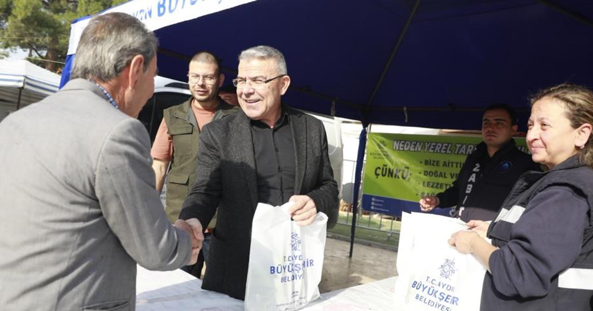Ata tohumu fideleri Köşk’te vatandaşlara dağıtıldı 
