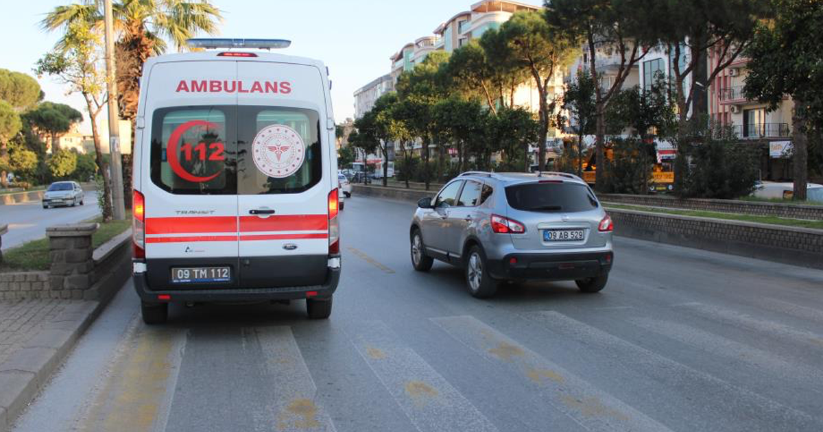 Otomobilin çarptığı yaşlı adam yaralandı 