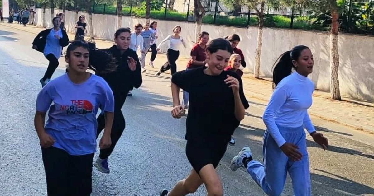 Buldan’da 10 Kasım Atatürk’ü anma koşusu büyük heyecana sahne oldu