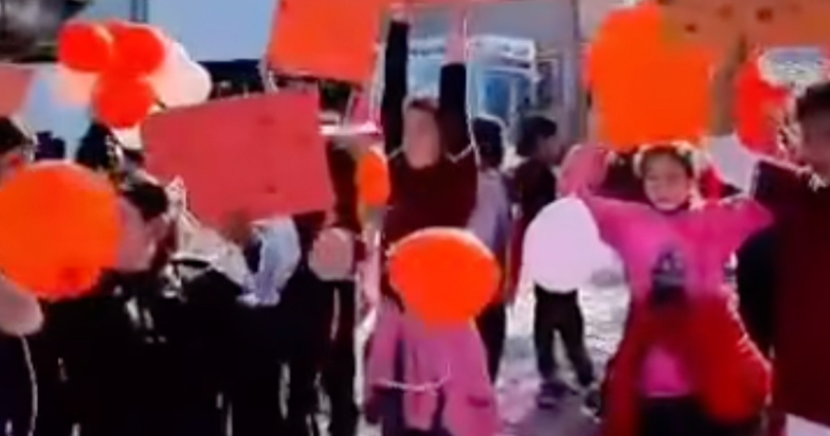 Beyağaç’ta lösemili çocuklar haftası farkındalık yürüyüşü düzenlendi