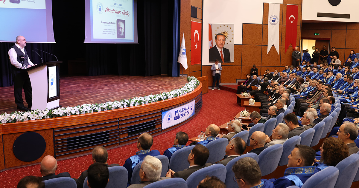 PAÜ’nün akademik yıl açılış dersi Prof. Dr. Fazlıoğlu tarafından gerçekleştirildi
