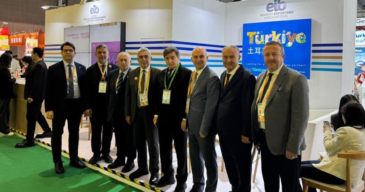 Denizlili sanayiciler Çin Uluslararası İthalat Fuarını ziyaret etti
