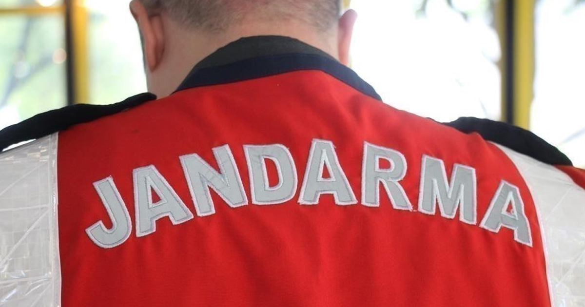 Hakkında 15 yıl kesinleşmiş hapis cezası bulunan firari yakalandı