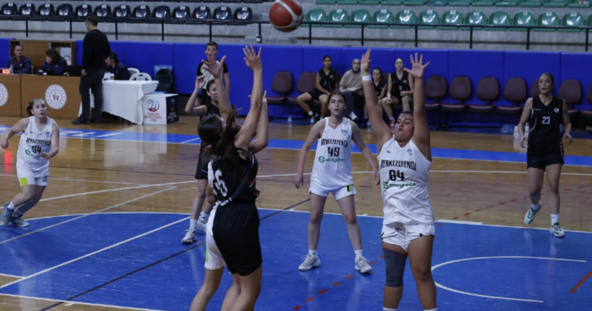 Basketbol U16 Kızlar turnuvası devam ediyor