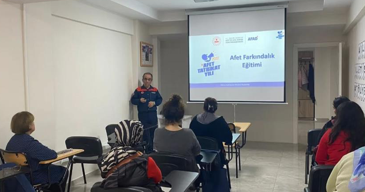 Karacasu’da afet farkındalık eğitimi 