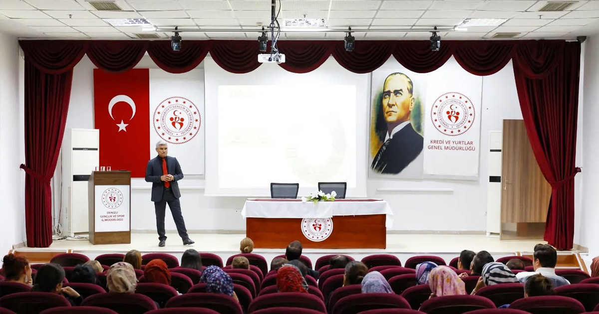 Gençlik sporda personele sigara bırakma semineri