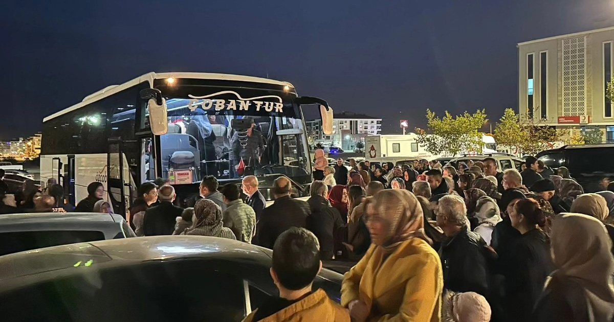 Denizli’den 8. umre turu kafilesi dualarla uğurlandı