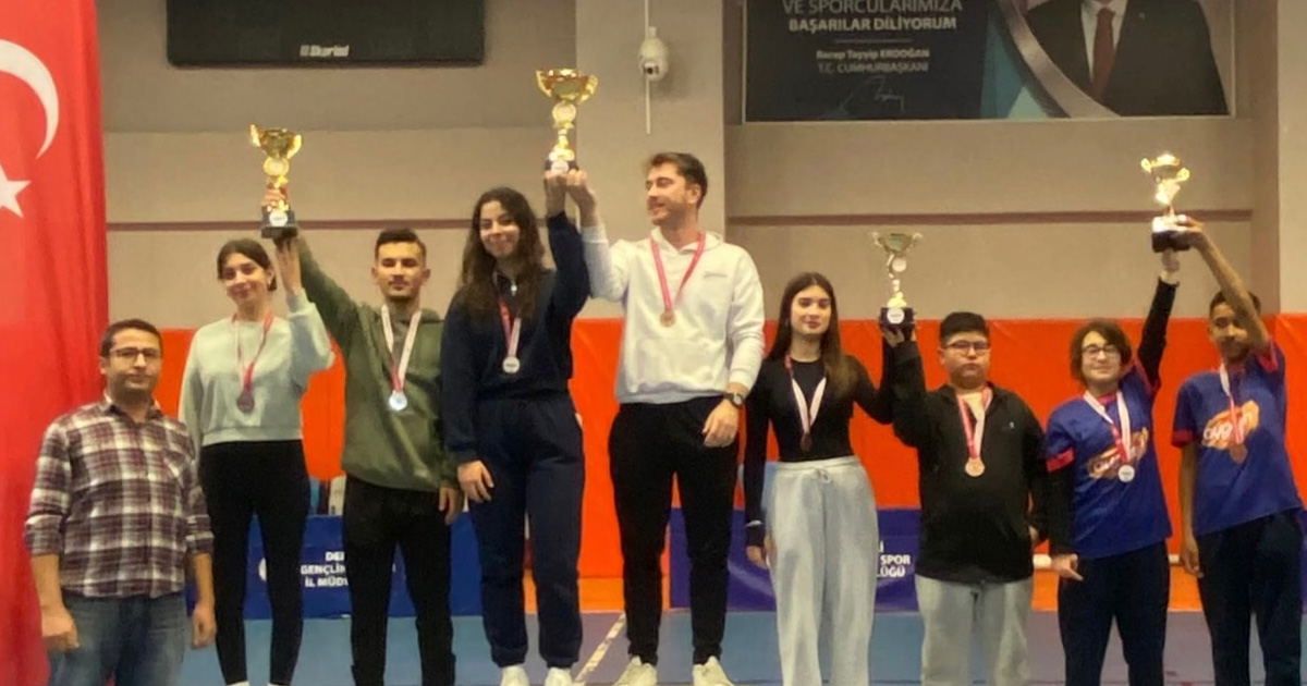 Denizli’de floor curling il birinciliği tamamlandı